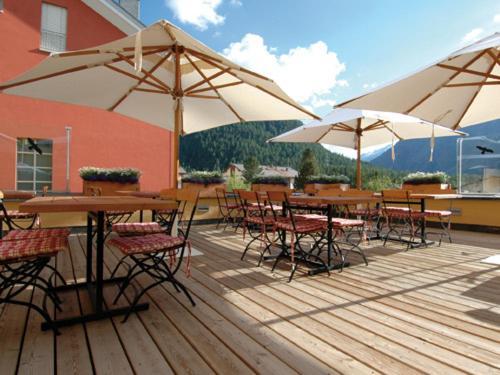 Hotel Mueller - Mountain Lodge Pontresina Exterior photo